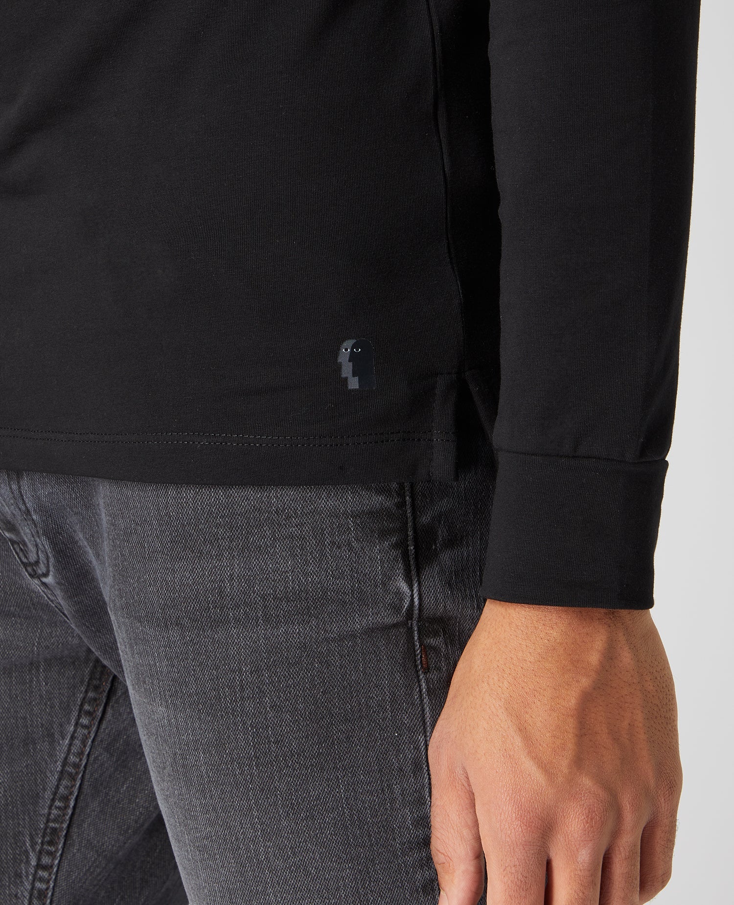 Tapered Fit Cotton-Stretch Long Sleeve T-Shirt - Image 4